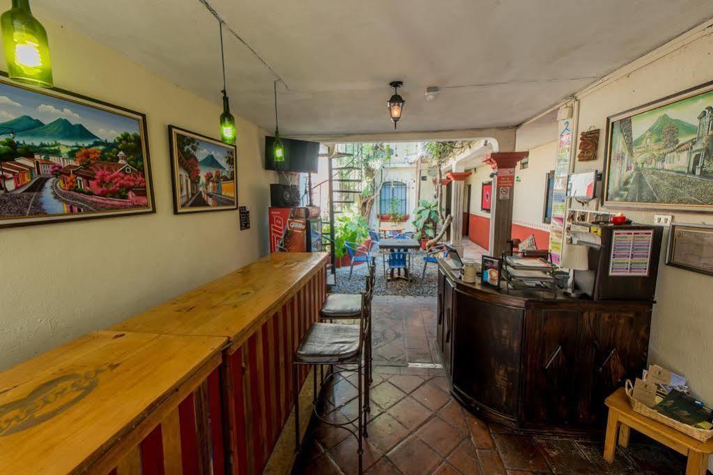 Posada De San Carlos La Calzada Antigua Εξωτερικό φωτογραφία